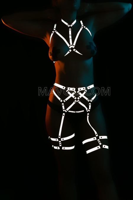 Club Dresses Sexy Glow in Darkness Reflective Harness Suit - Chest and Waist Leg Belt -  Wear