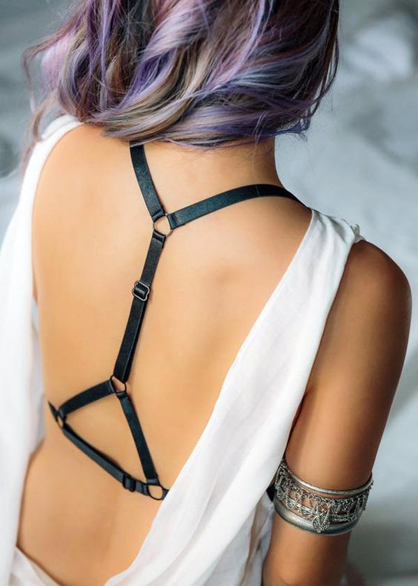 Triangle Detail Elastic Harness