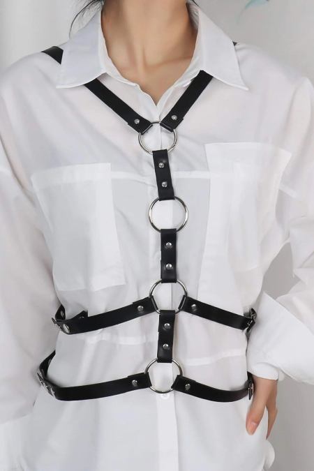 Women's Shoulder and Waist Harness with Ring Detail